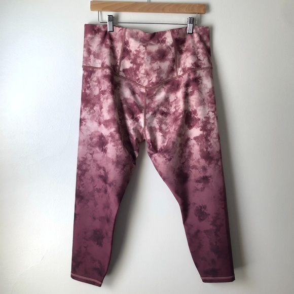 Athleta Women's Tie Dye Capri Legging Size 1X - Picture 2 of 12